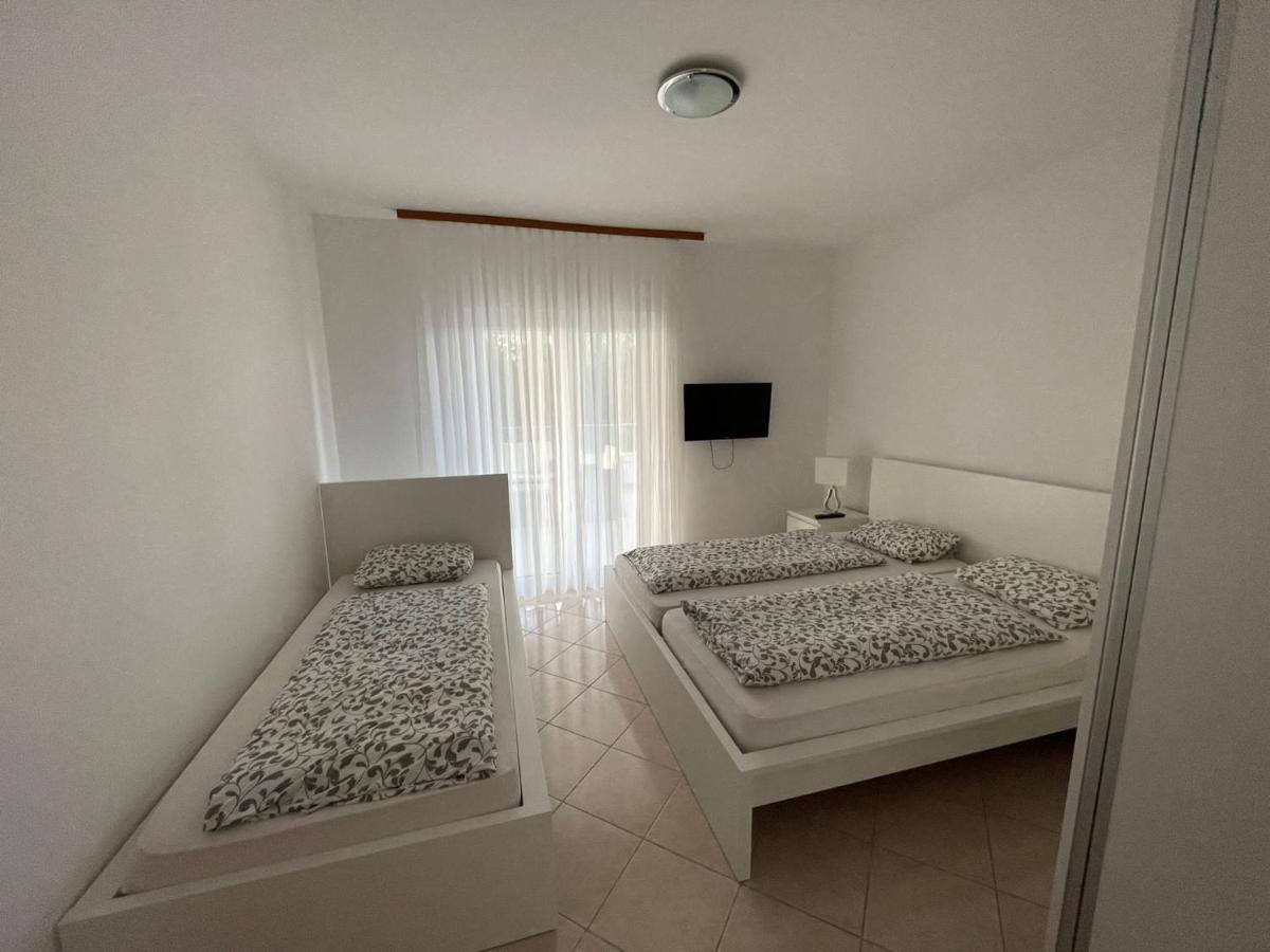 Tole Villa Podaca Extérieur photo